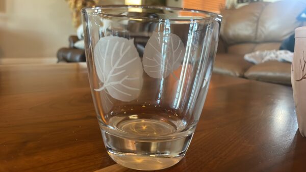 Aspen Leaf Short Thick Base Everyday Glasses CCD. Dishwasher safe and sand blasting results in crystal clear image,