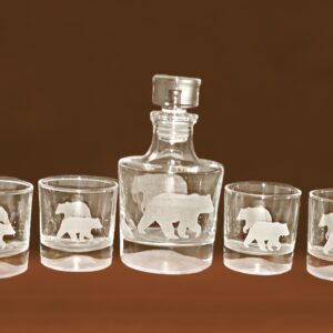 Bear Mountain Base Decanter Set