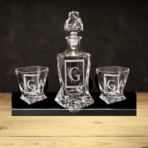 Commercial Grade Twisted Decanter with 2 glasses and Display Tray